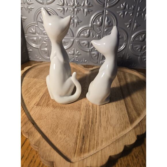 High Gloss OMC Pair Of White Cats Figures Standing - Picture 4 of 7